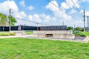 Building Photo - 7753 Royal Ln