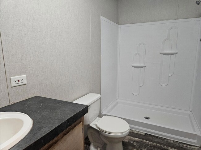 Building Photo - 112 Bosque
