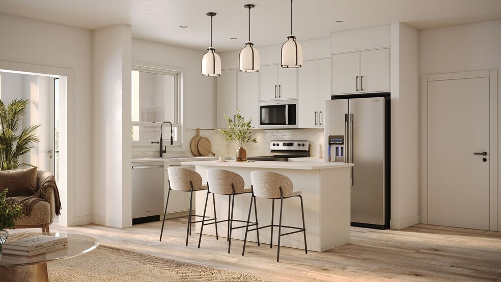 Building Photo - Regency