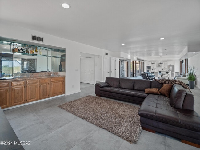 Building Photo - 5798 E Paseo Cimarron