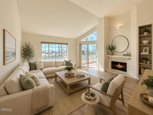 Building Photo - 574 Island View Cir