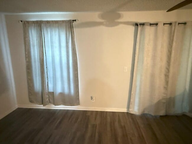 Building Photo - 2828 Casita Way