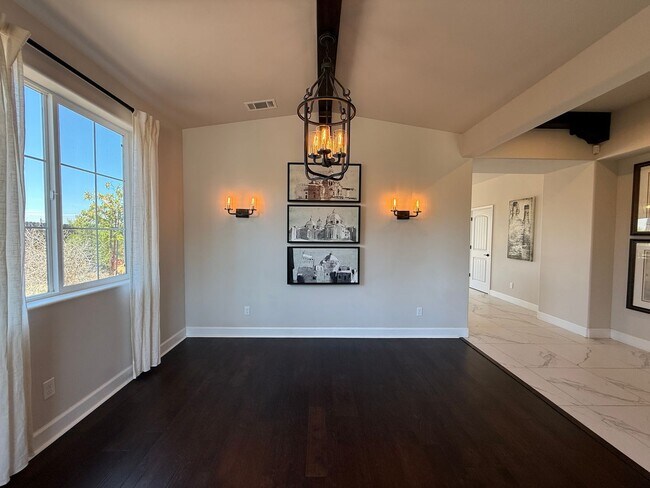 Building Photo - Newer Single Story Model Home Located In The Meadows at Rice Ranch with Three Car Garage