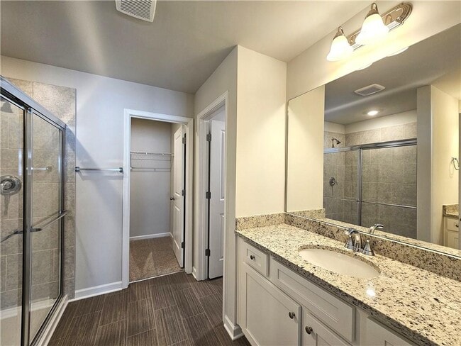 Building Photo - 334 Lanier Cir