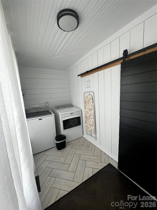 Building Photo - 5440 US-601