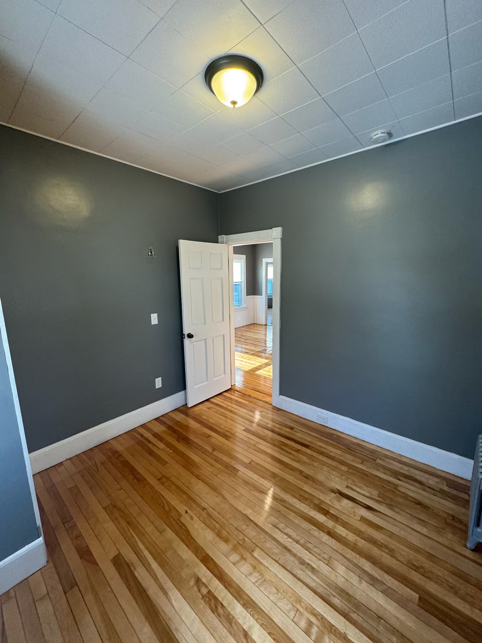 Building Photo - 95 Bradford Ave