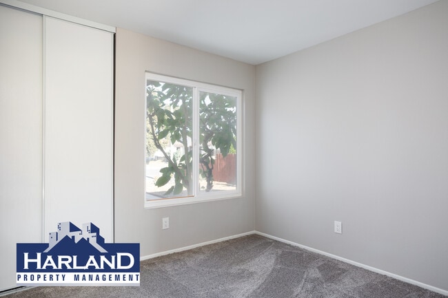 Building Photo - 8547 Aquarius Dr