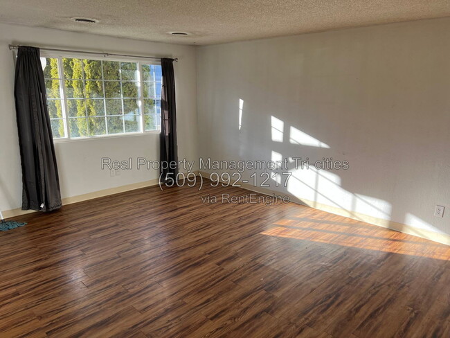 Building Photo - 118 N McKinley St