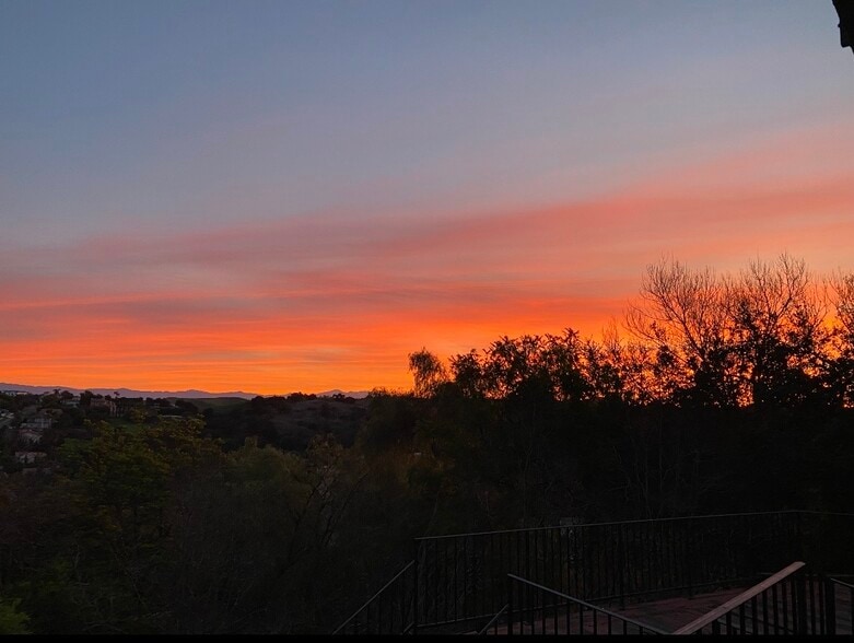 As tranquil as a paradise away from the world. - 2660 Broken Feather Ln