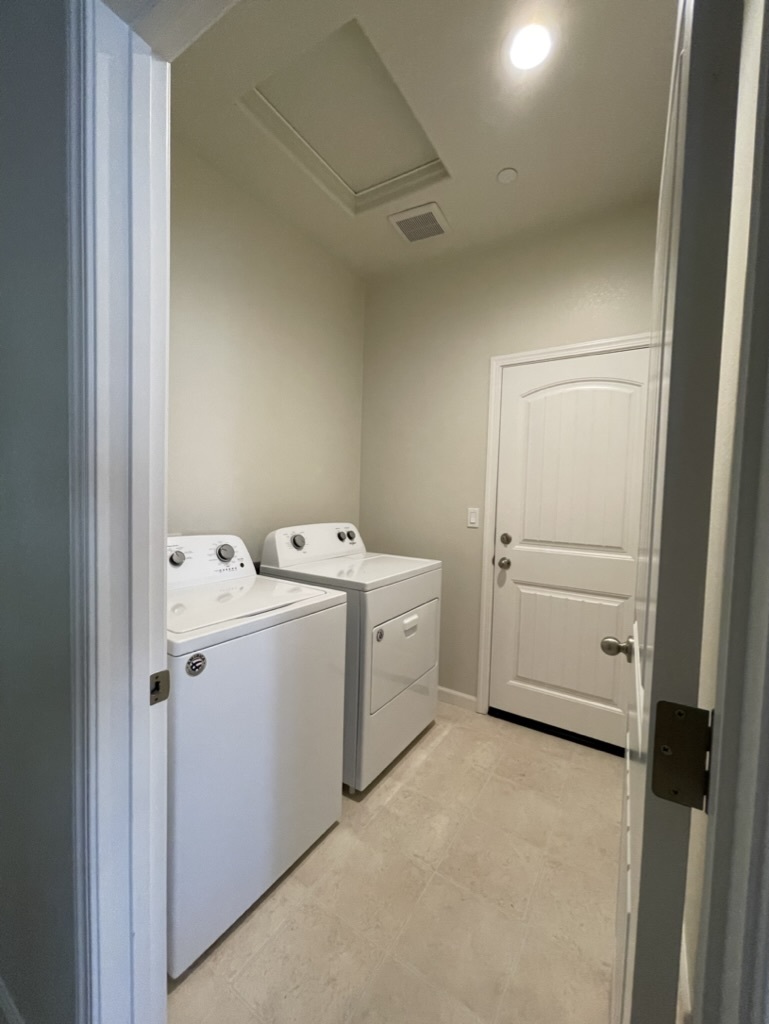 Inhouse laundry - 710 Marybelle Dr