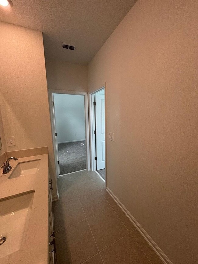 Building Photo - 3094 Mindfullness Dr