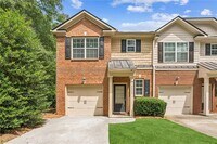 Building Photo - 3040 Bernauer Trce