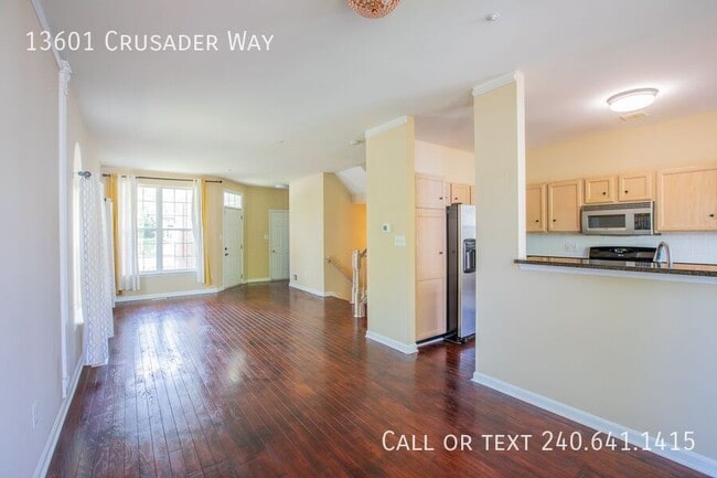 Building Photo - 13601 Crusader Way