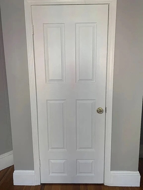 Building Photo - 8 Mallard Ave