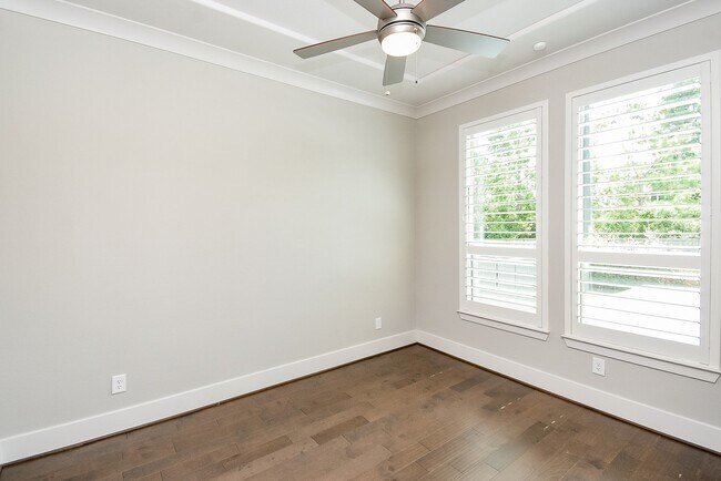 Building Photo - 86 S Waterbridge Dr