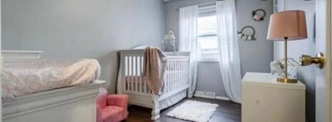 Primary Photo - 1906 Springfield Center Rd