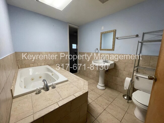 Building Photo - Cozy 3BR/2BA Home with Deck & Yard – Great Greenfield Location
