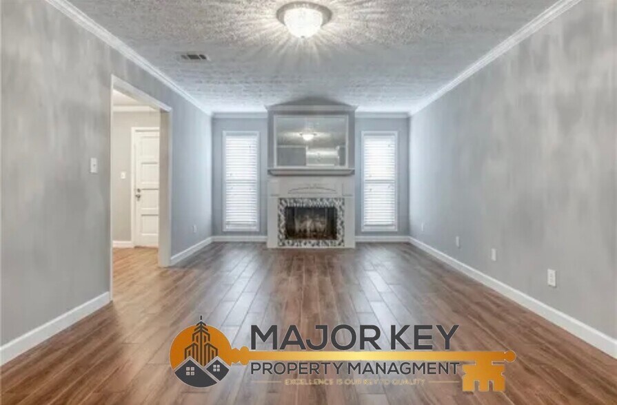 Building Photo - 2340 Beaver Ruin Rd