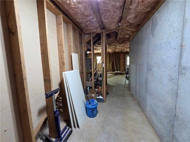 Building Photo - 1140 Foxcroft Dr