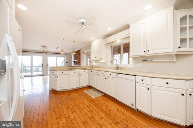 Building Photo - 1104 Tinker Hill Ln