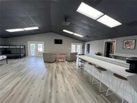 Building Photo - 8806 SW Start Center St