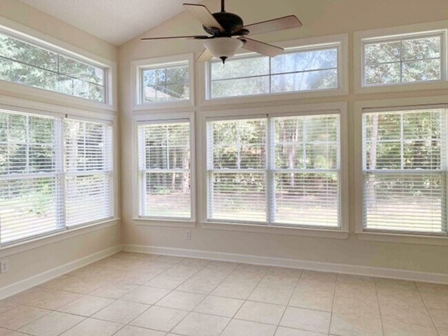 Building Photo - Allston Plantation