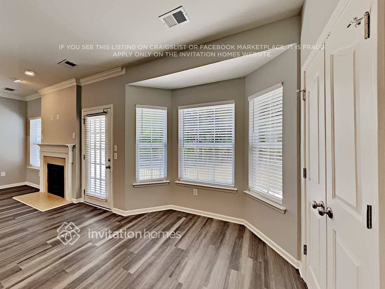 Building Photo - 14643 Eastgrove Dr