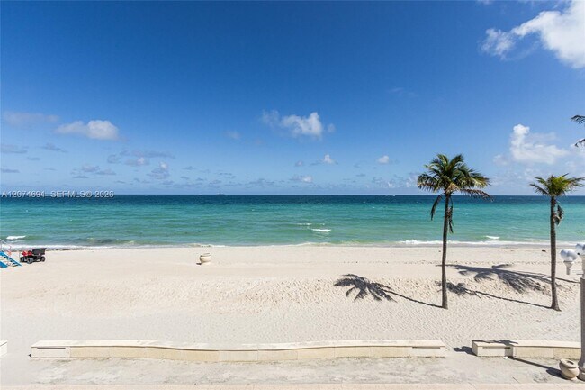 Building Photo - 3111 N Ocean Dr