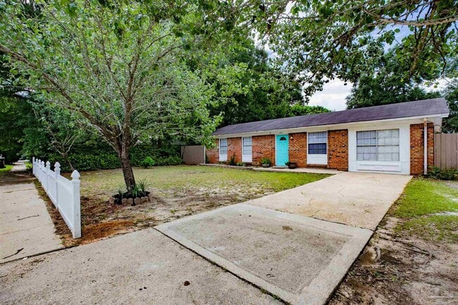 Primary Photo - 4381 Bixby Cir
