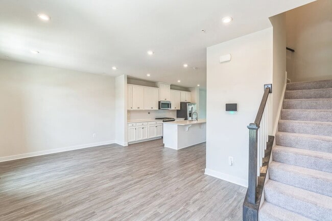 Building Photo - 16705 Tortola Dr