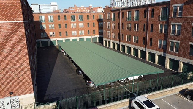 Building Photo - 120 E Mound St