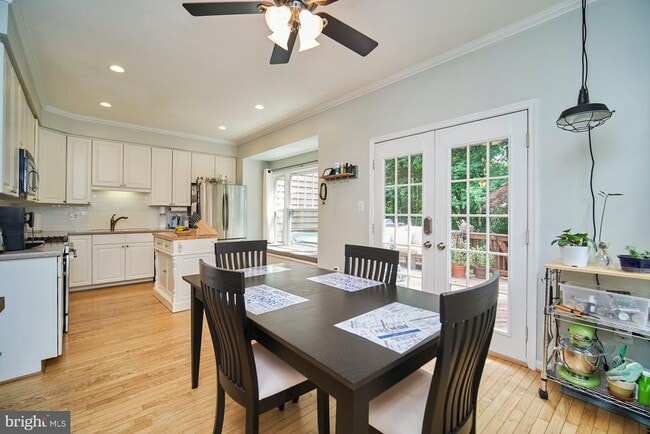 Building Photo - 1230 Weatherstone Ct