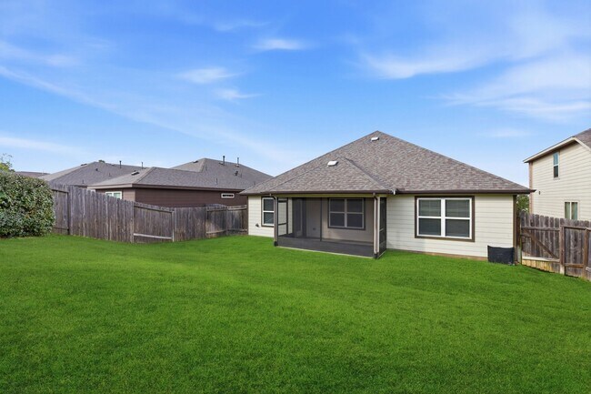 Building Photo - 12411 Southern Trail Ct