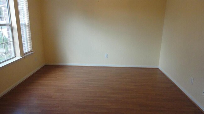 Building Photo - 3266 Enchanted Hollow Ln