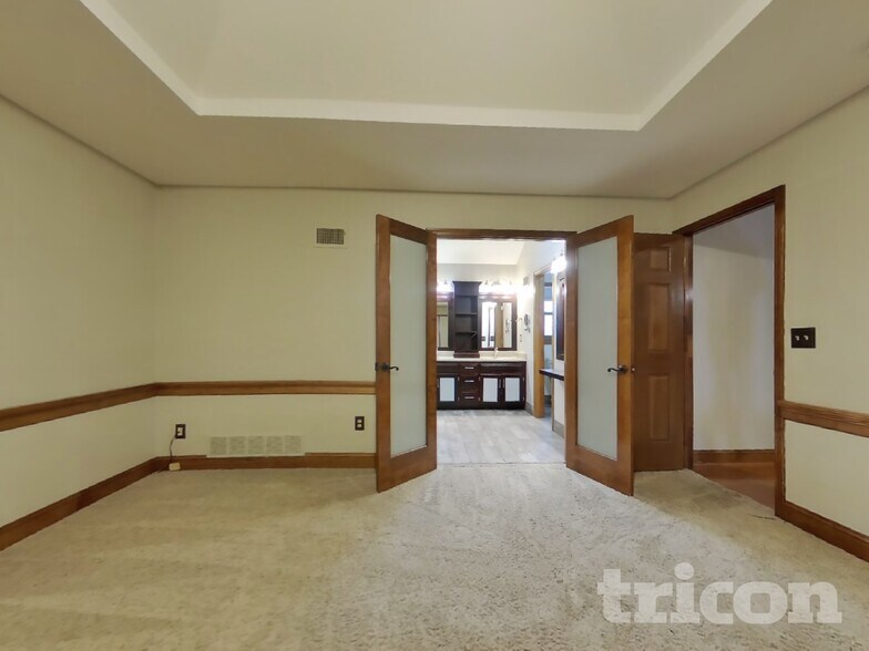 Building Photo - 3909 NW 74th St