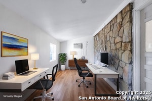 Building Photo - 255 Natalen Ave