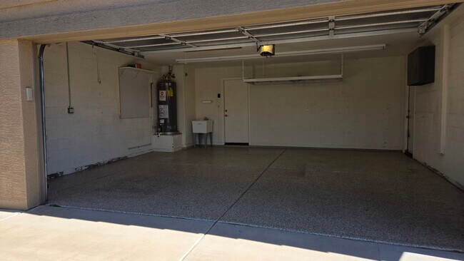 Building Photo - 21535 N 107th Dr