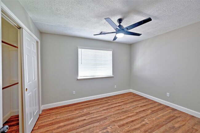 Building Photo - 17907 Pelican Way Rd