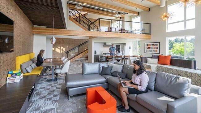 Building Photo - 18505 Bothell Way NE