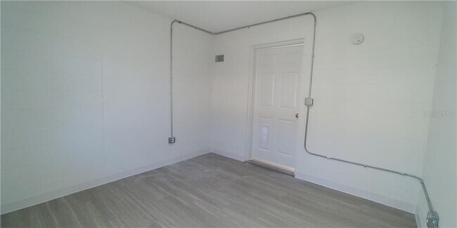 Building Photo - 1007 Florida Ave