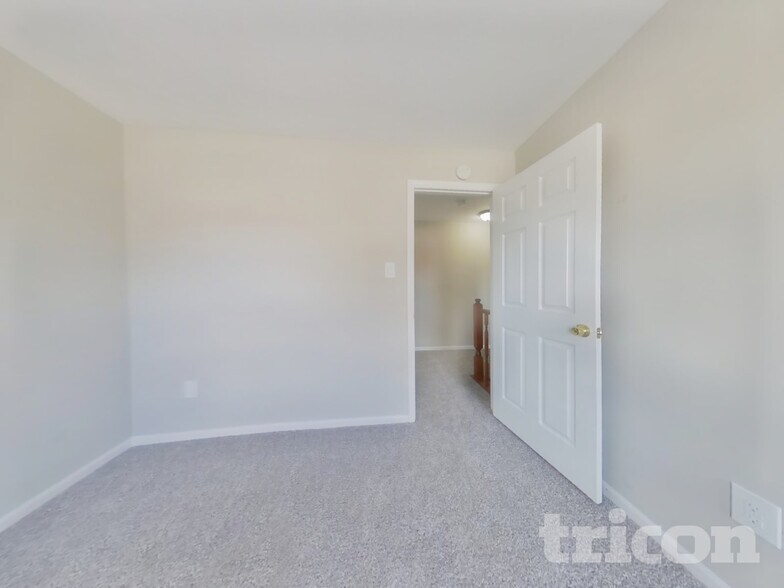 Building Photo - 8609 Undermire Ct