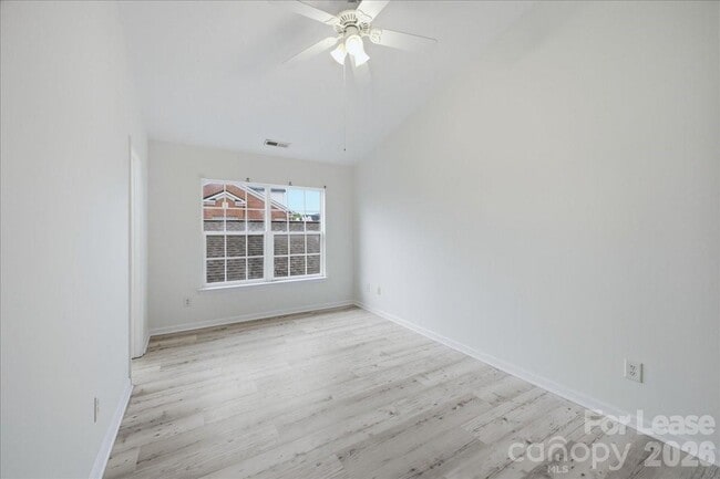 Building Photo - 6928 Creft Cir
