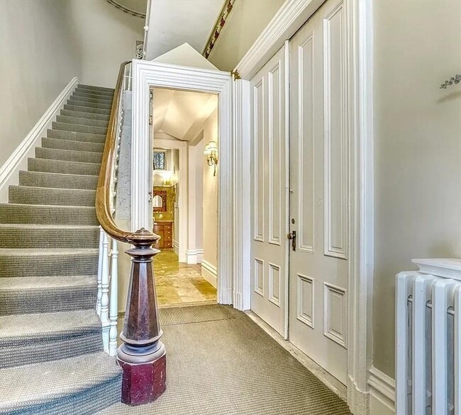 Primary Photo - 654 Tremont St