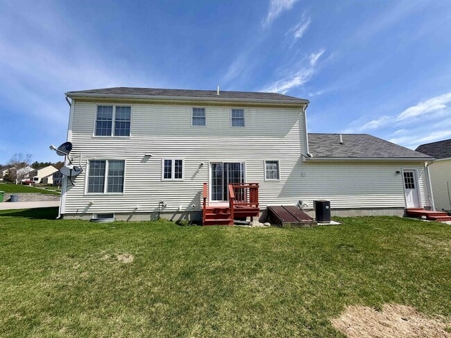 Building Photo - 8 Normandy Way