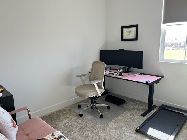 Building Photo - 2133 Verde Ranch Rd