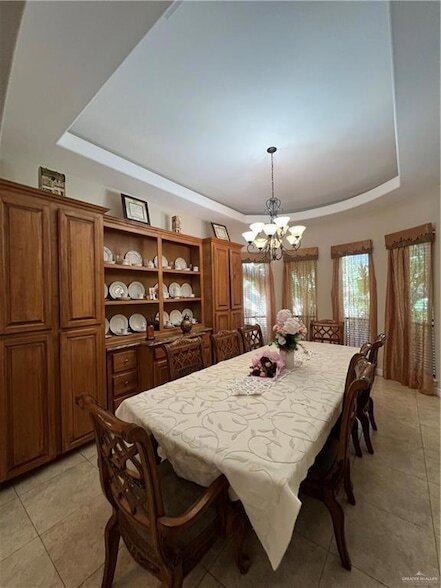 Building Photo - 500 S Woodland Dr