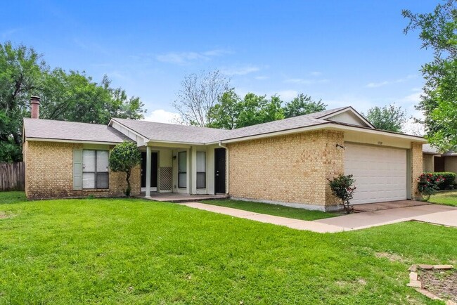 Building Photo - 17319 Northern Star Dr