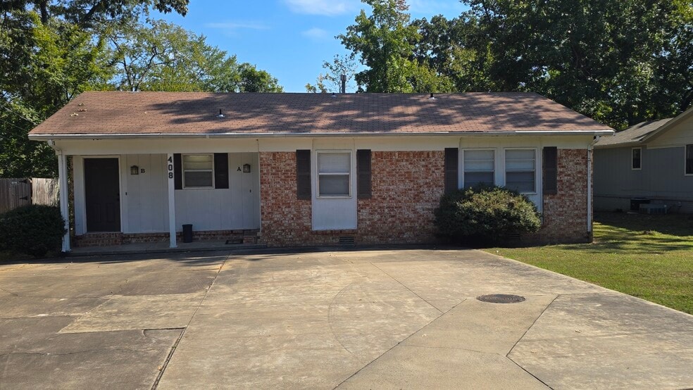 Primary Photo - 408 N Joplin Pl