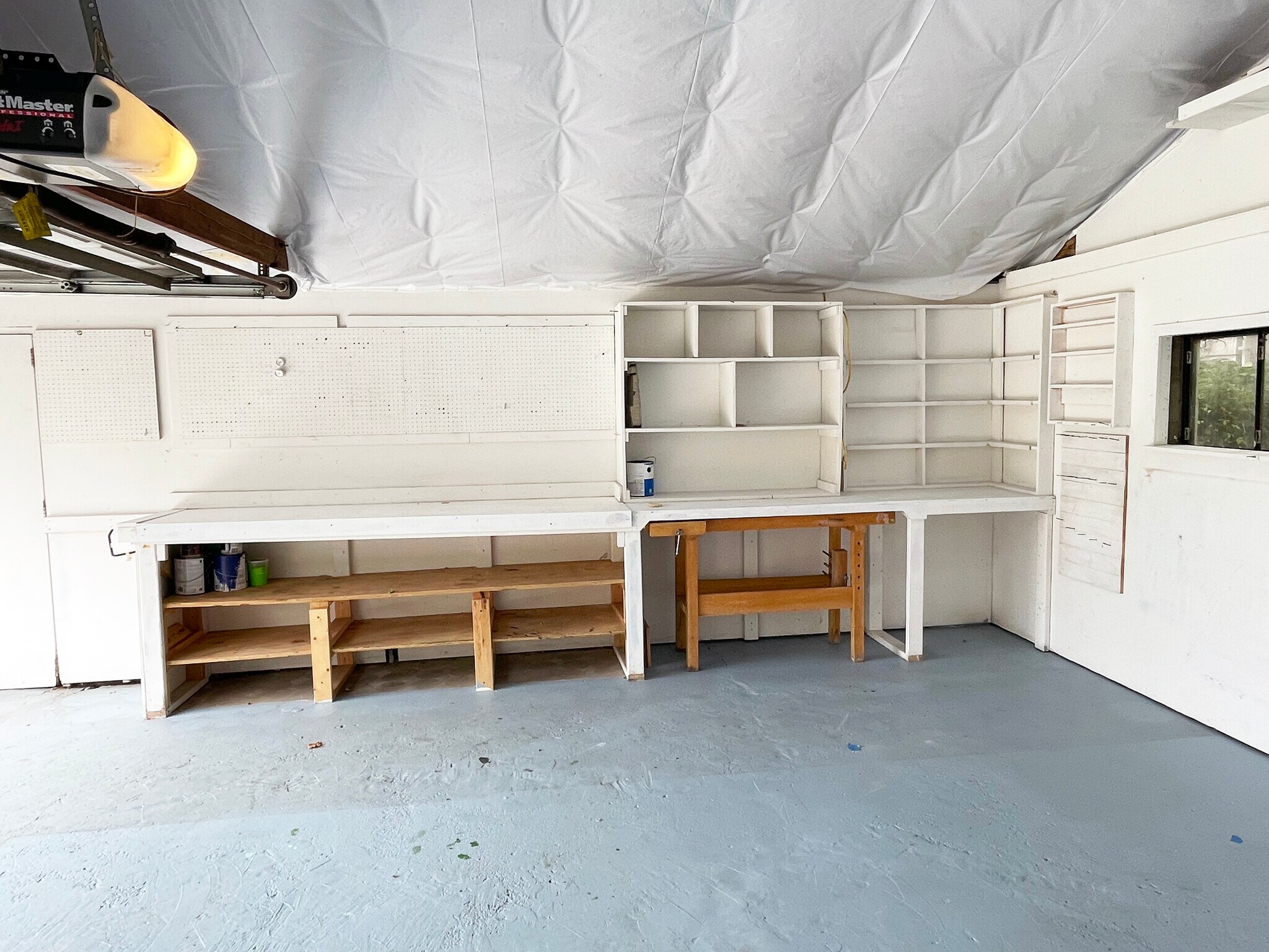 Garage - 279 Highfield Dr