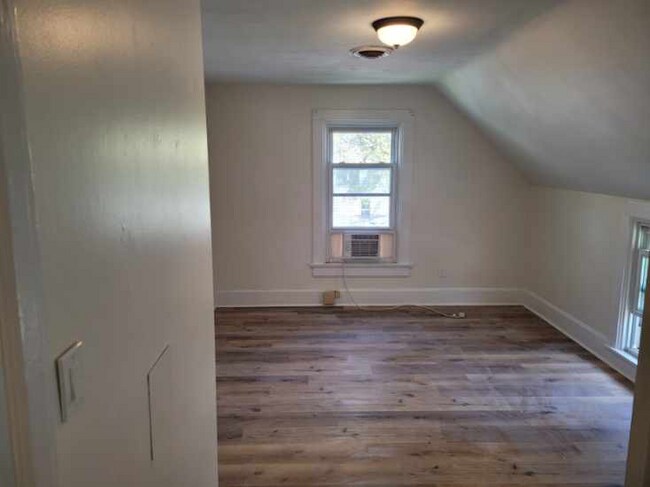 Primary Photo - 412 Virginia Ave